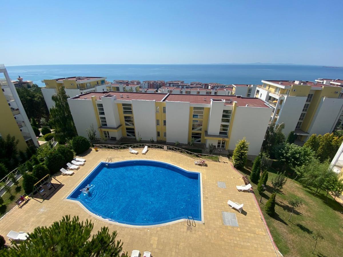 Sea View Panoramic Apartments, Fort Noks Crown Club Sveti Vlas Exterior photo